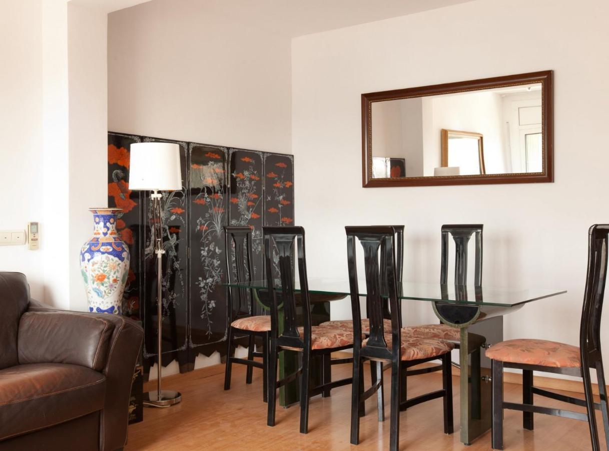 Appartamento Rambla Cat - Penthouse With Terrace Barcellona Esterno foto